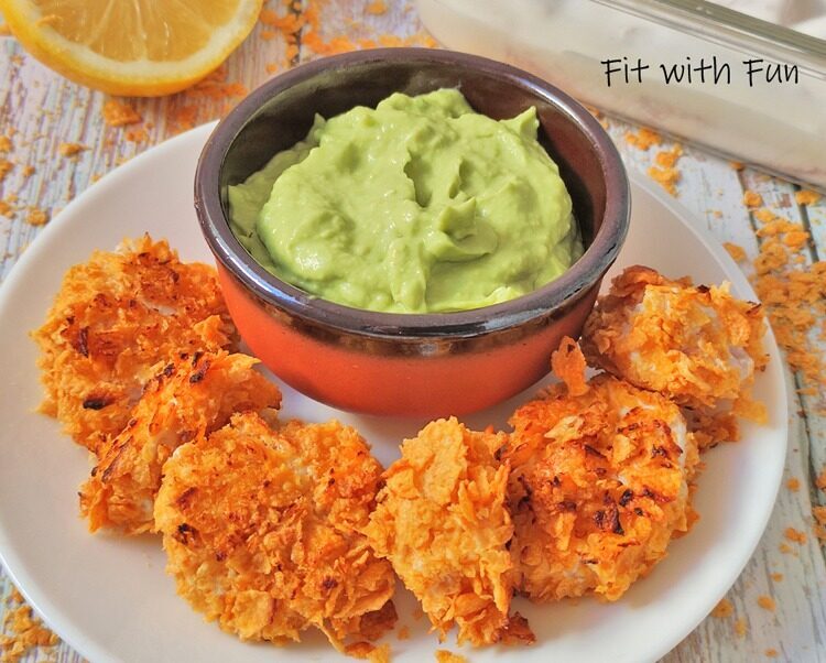 Nuggets di pollo marinati in yogurt croccanti senza uova né glutine