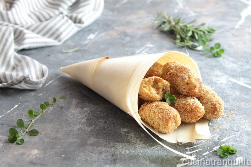Nuggets pollo e pistacchi