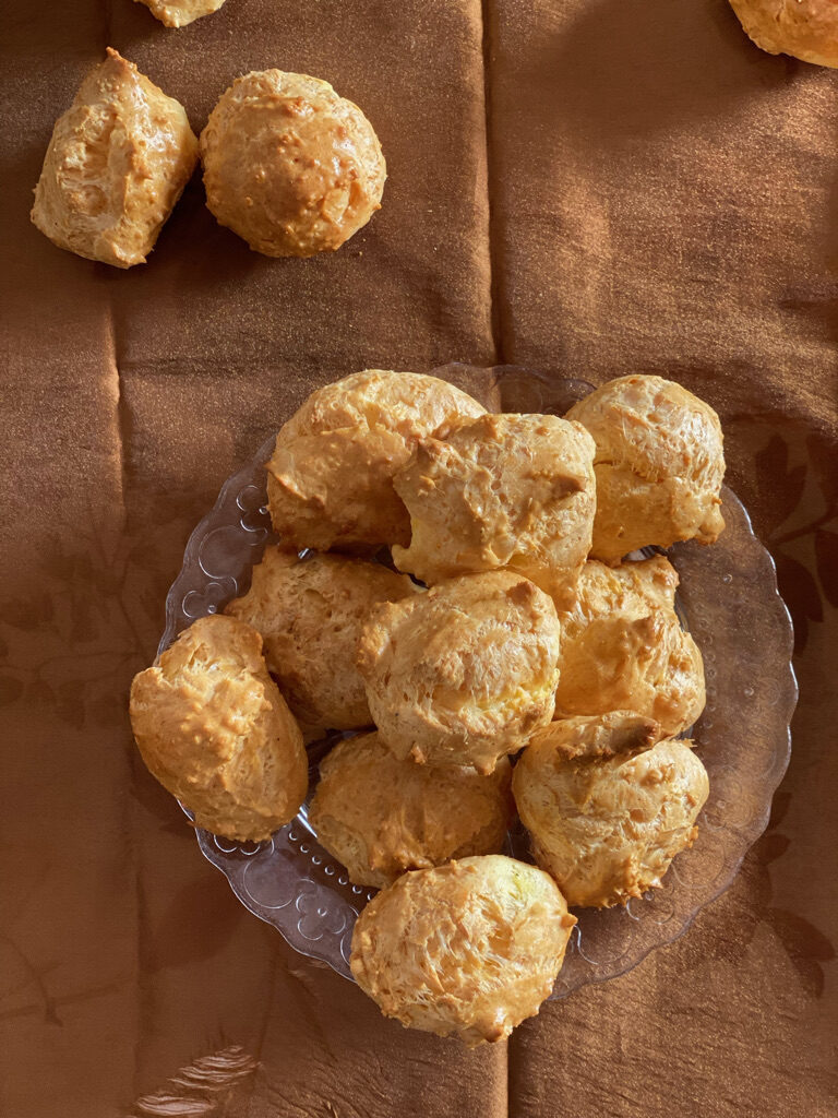 Oggi aperitivo francese: gougeres!