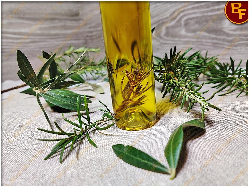 Olio extravergine di oliva al rosmarino