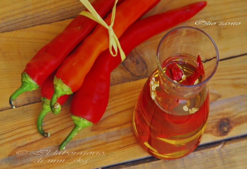 OLIO SANTO (OLIO PICCANTE)