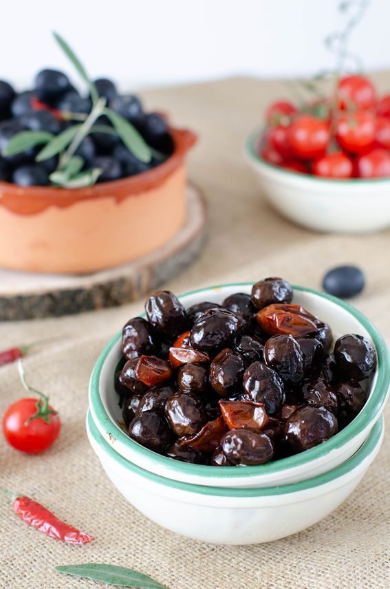 Olive nere fritte ricetta tipica pugliese