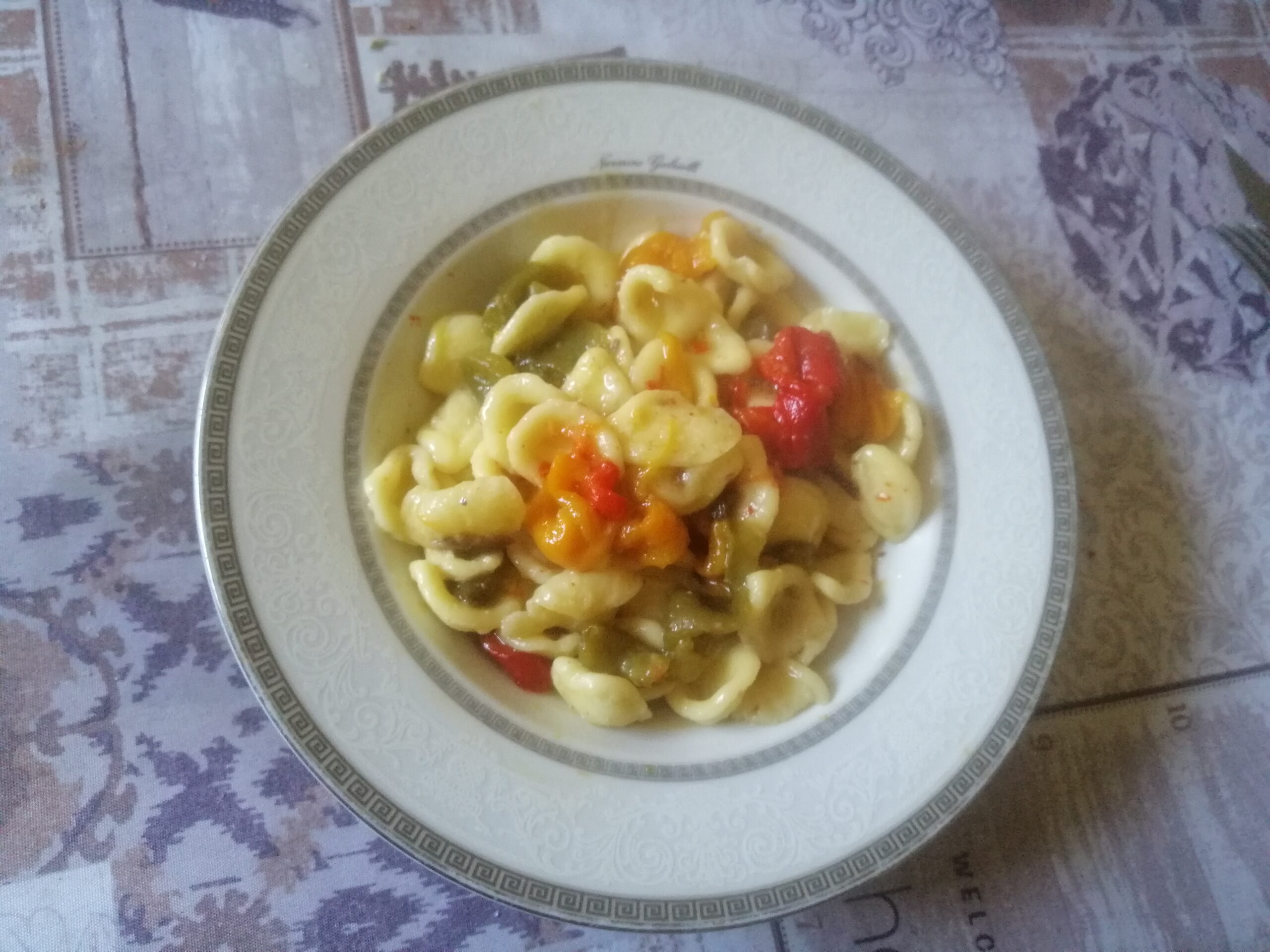 Orecchiette ai peperoni