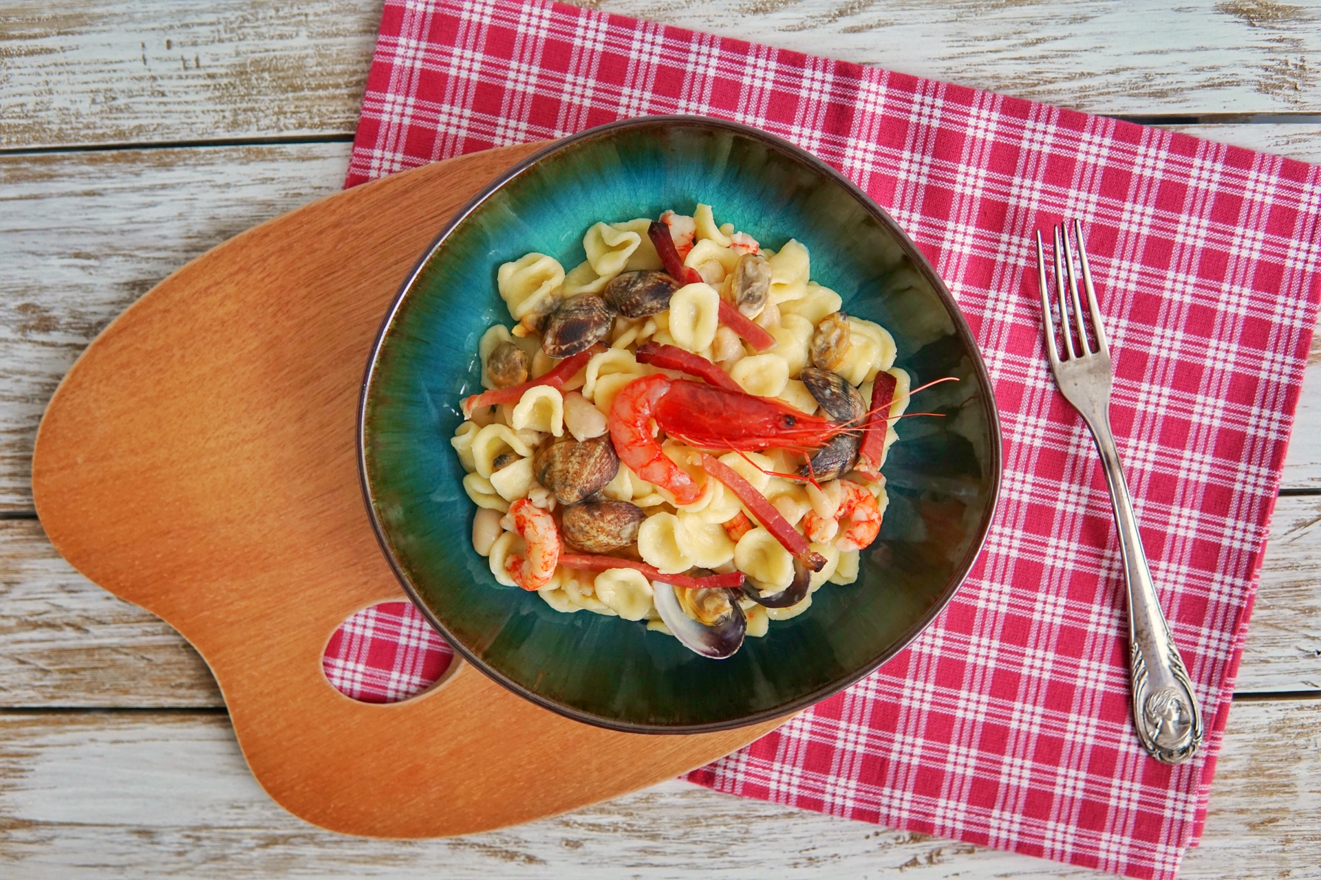 Orecchiette baresi: tra mare e terra