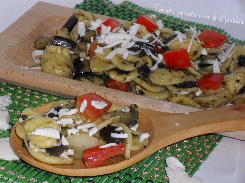 Orecchiette con melanzane e ricotta salata