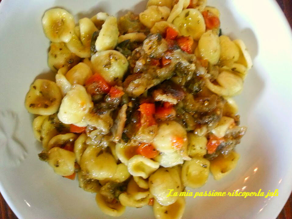 Orecchiette pasta funghi