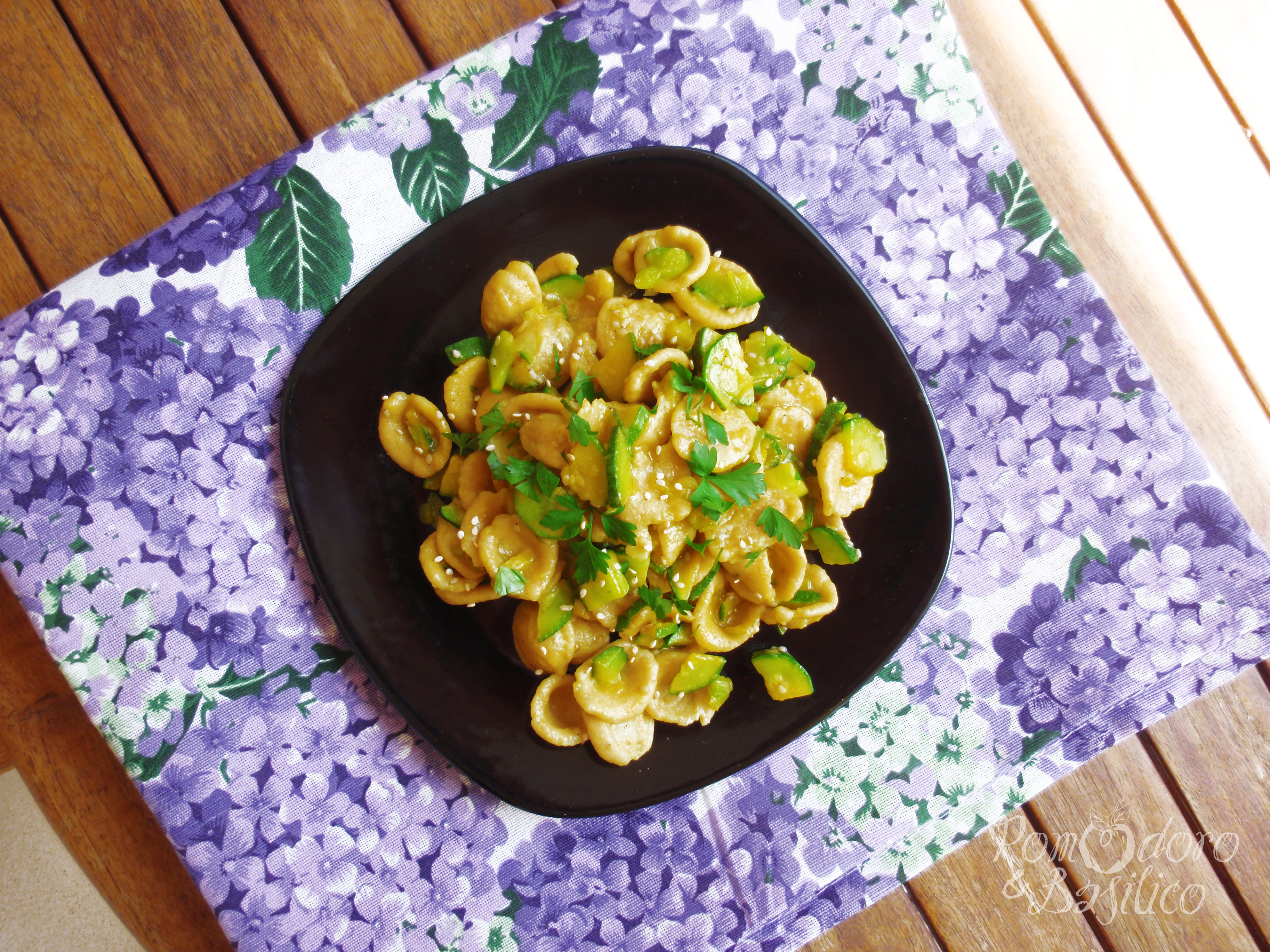 Orecchiette zucchine e zafferano