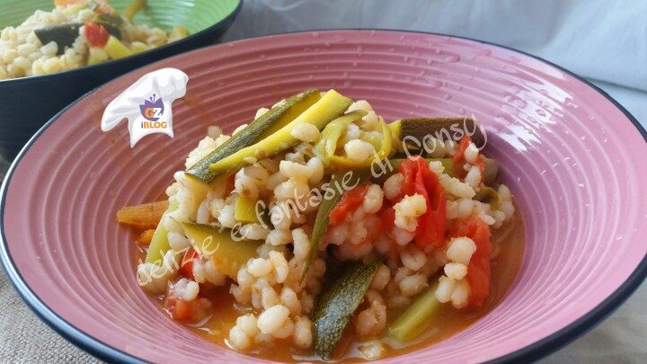 Orzo perlato mantegato con zucchine e carote