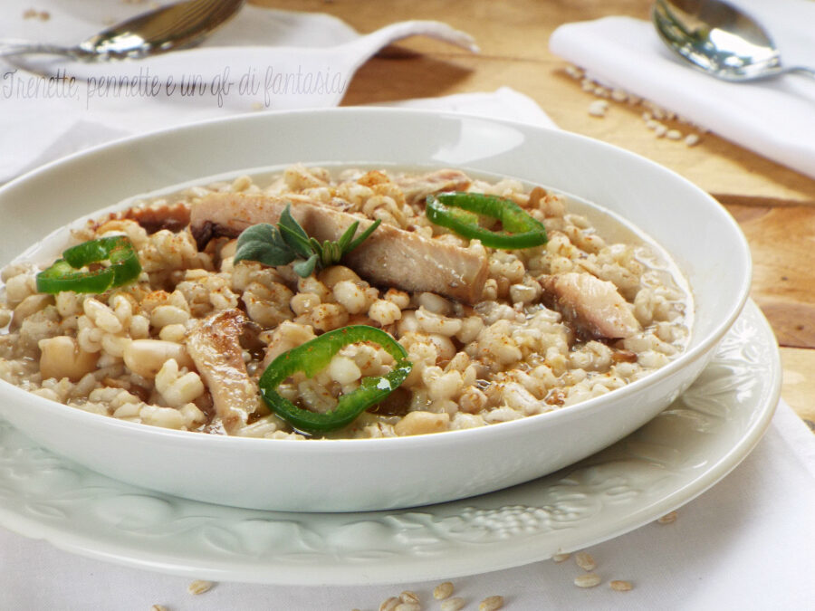 Orzotto ai ceci, fagioli e sgombro