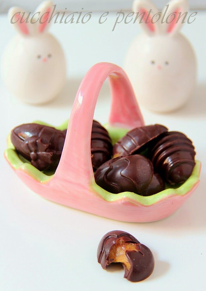 Ovetti di cioccolato al mou