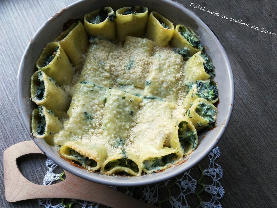 Paccheri al gratin con spinaci e ricotta