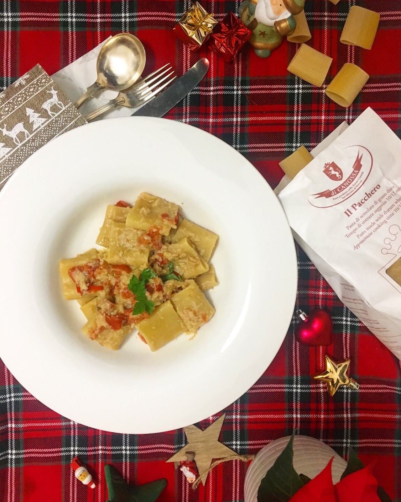 Paccheri al ragù di pannocchie