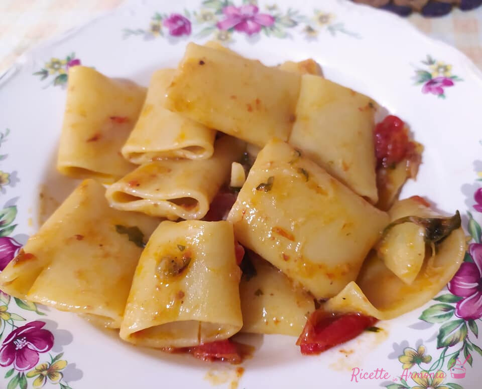 Paccheri al sugo di rana pescatrice