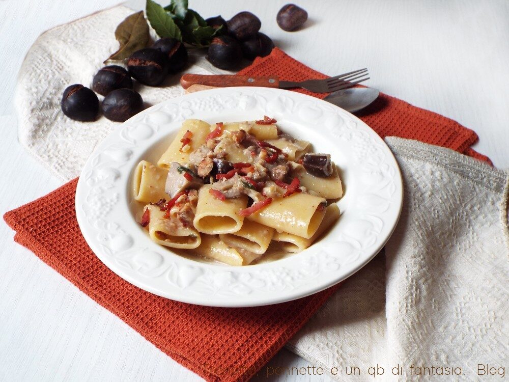 Paccheri con porcini, castagne e speck