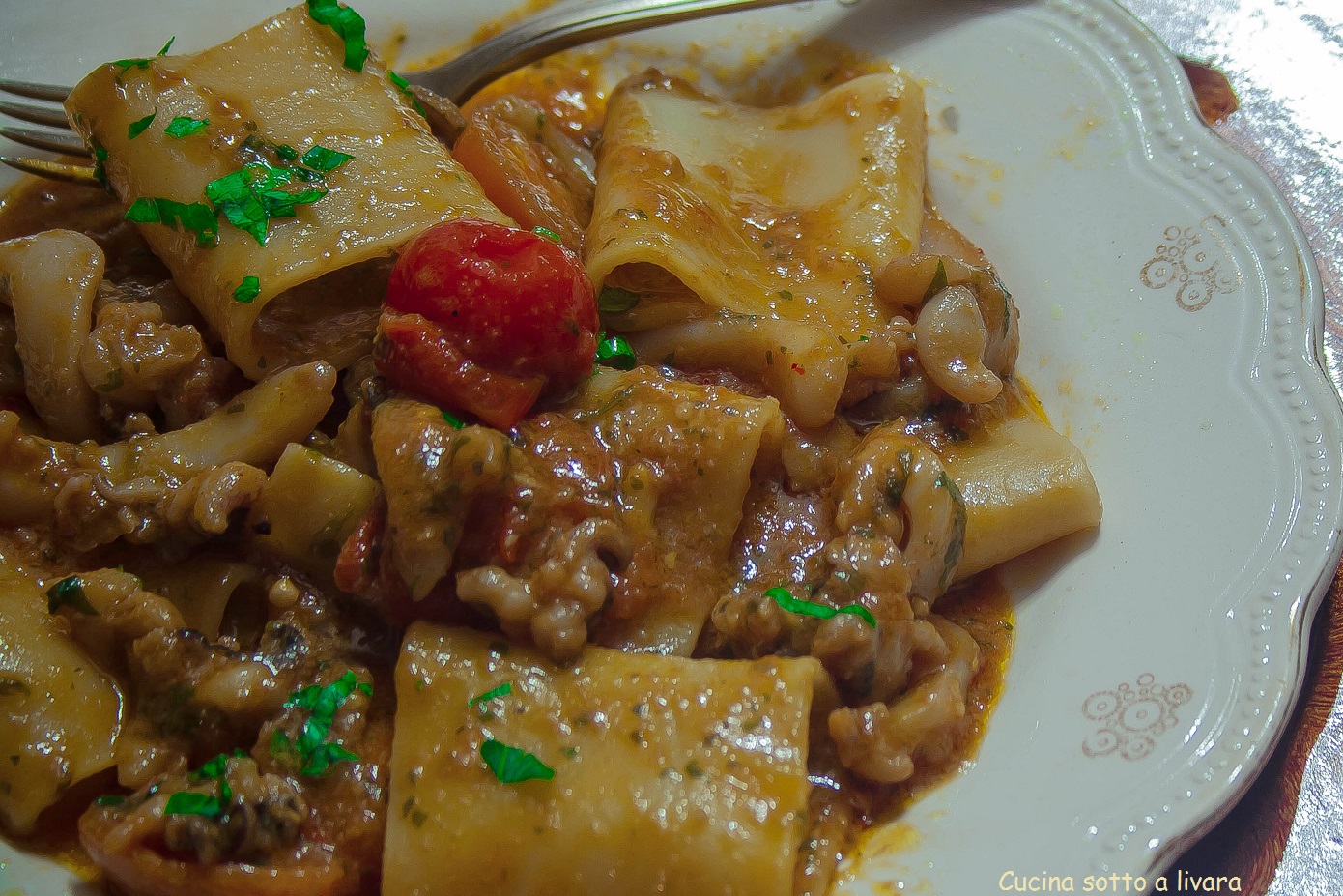 Paccheri di mare con pomodori pachino