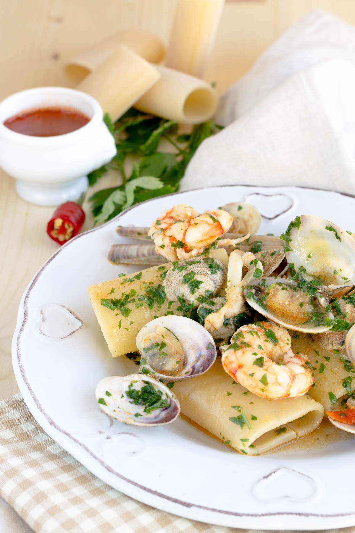 Paccheri gamberoni e frutti di mare