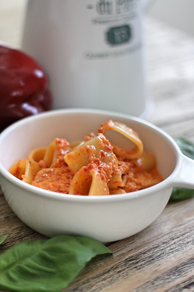 Paccheri peperoni e yogurt greco