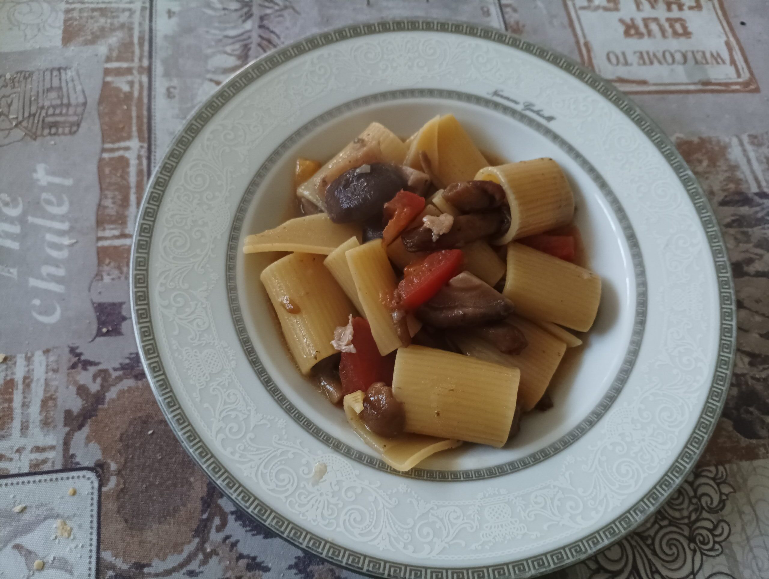 Paccheri risottati ai funghi misti e pomodorini