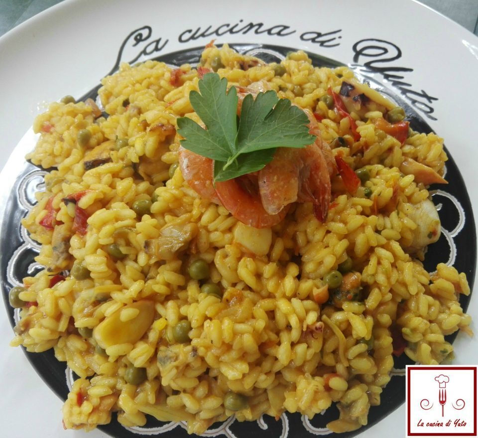 Paella di pesce (paella de marisco)