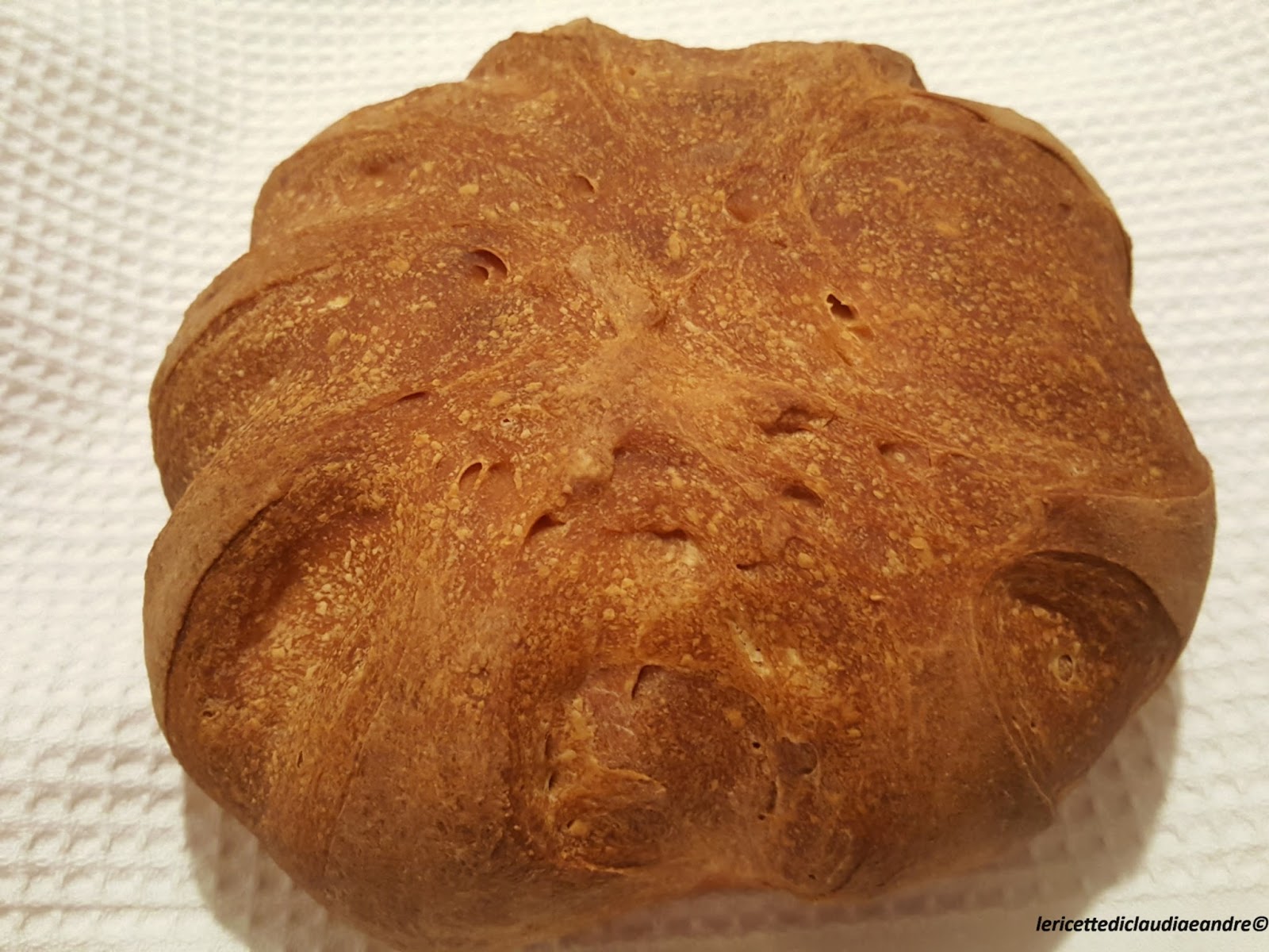 Pagnotta con farina di ceci e lievito madre