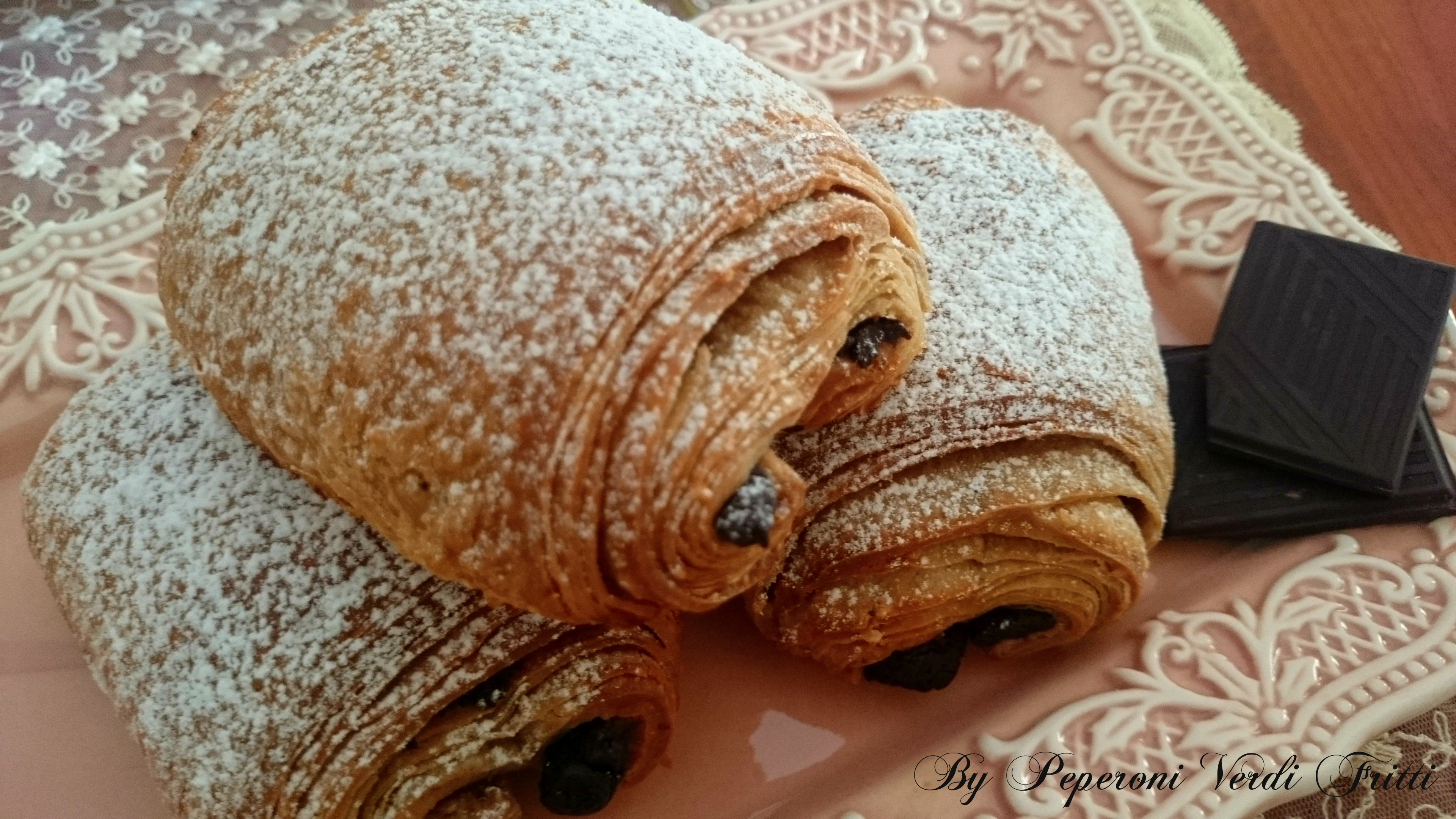 Pain au chocolat ,saccottini al cioccolato ai 7 cereali