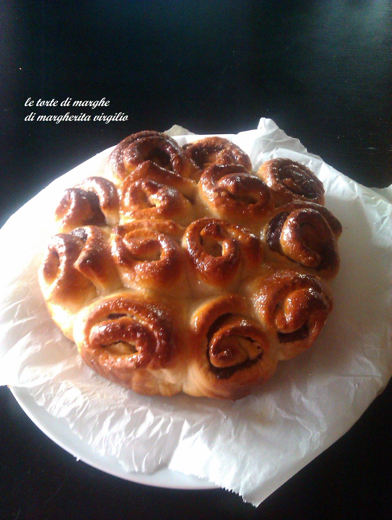 Pan brioche di rose