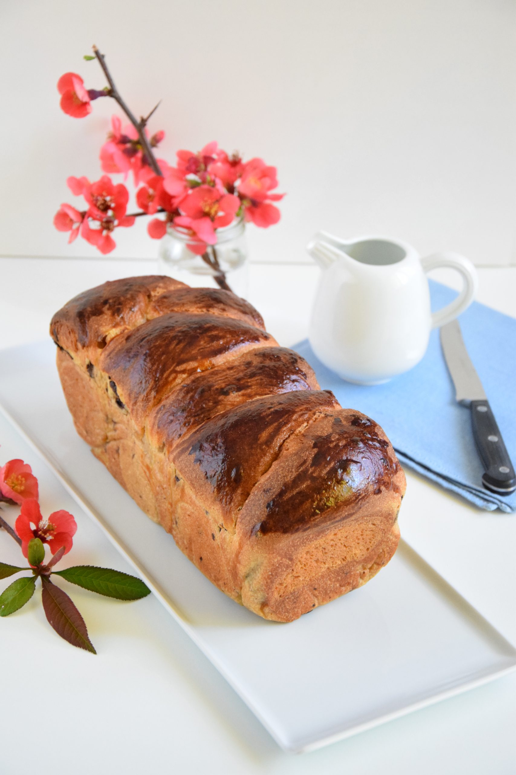 Pan brioche pere e cioccolato con lievito madre