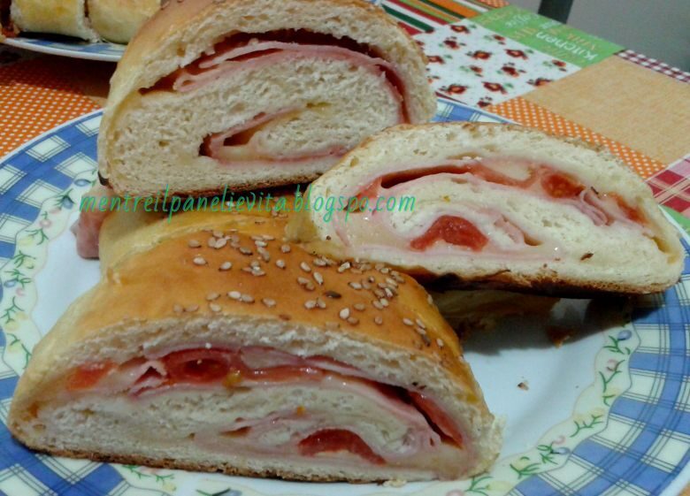 Pan brioches salati farciti