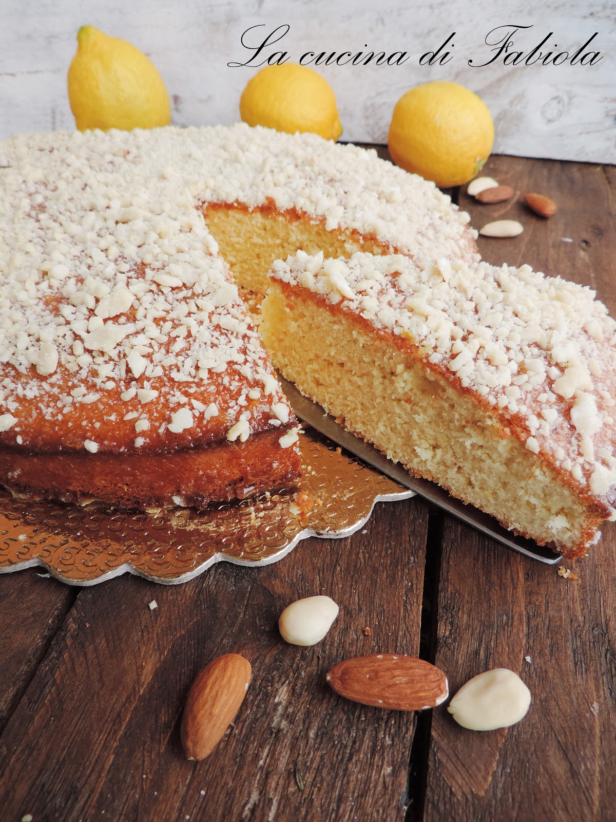 Pan di limone alle mandorle
