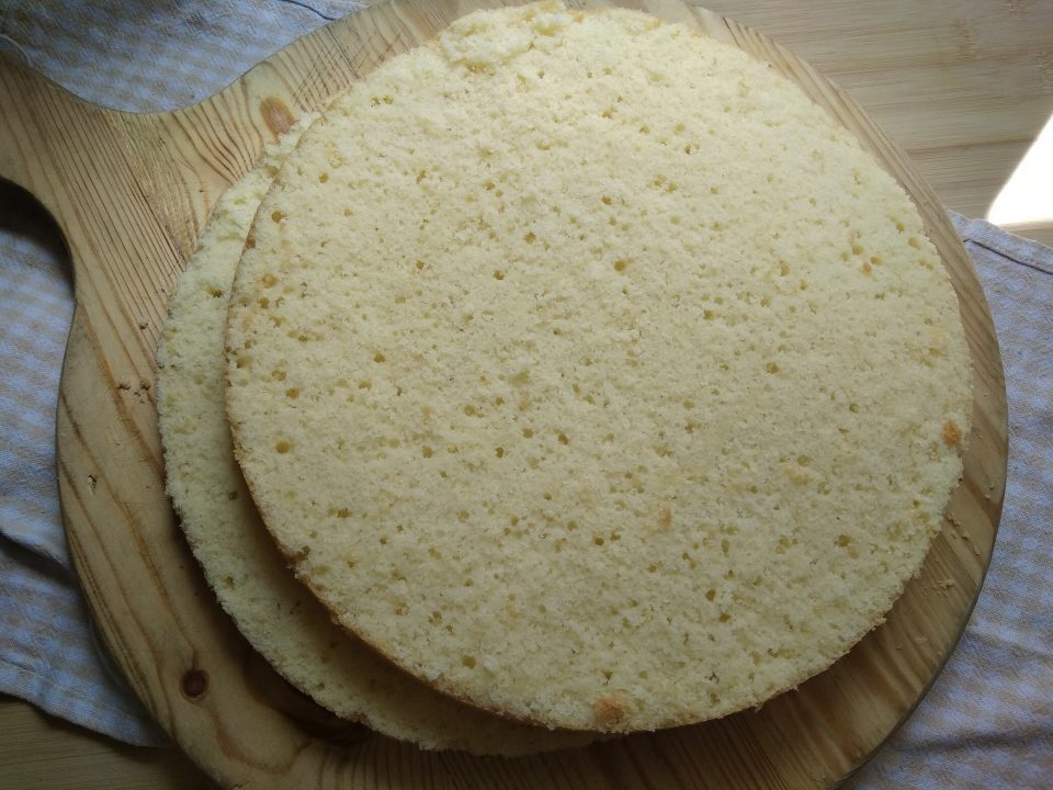 Pan di spagna della nonna