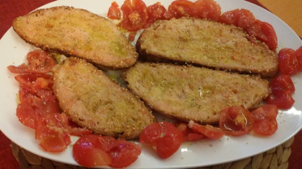 Pan e pummarol (pane e pomodoro)