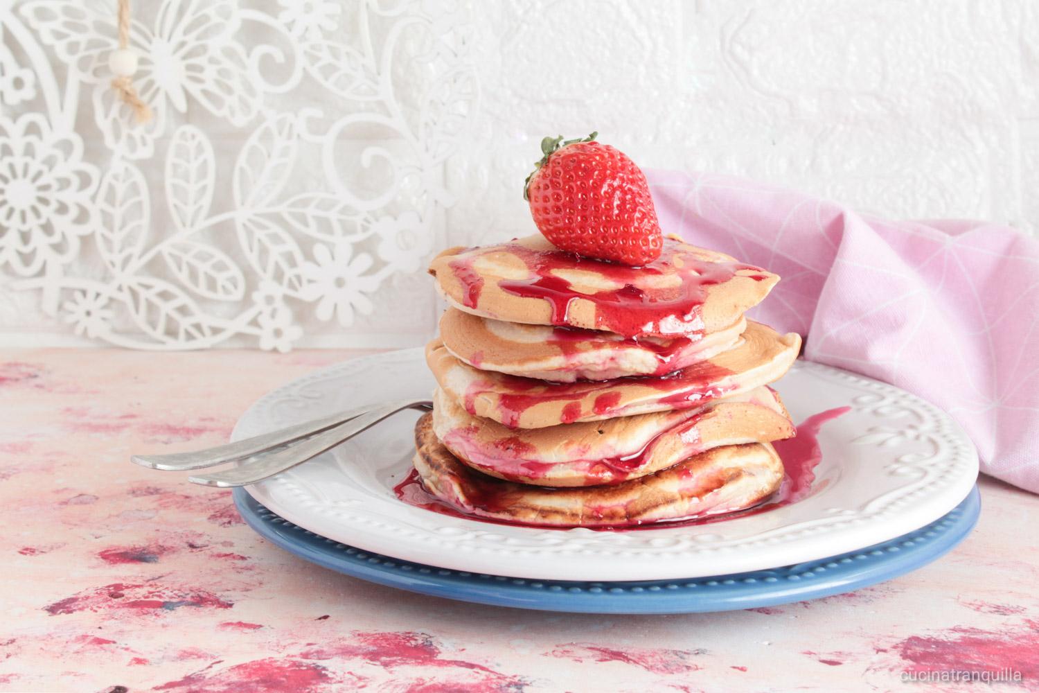 Pancake alla purea di fragole