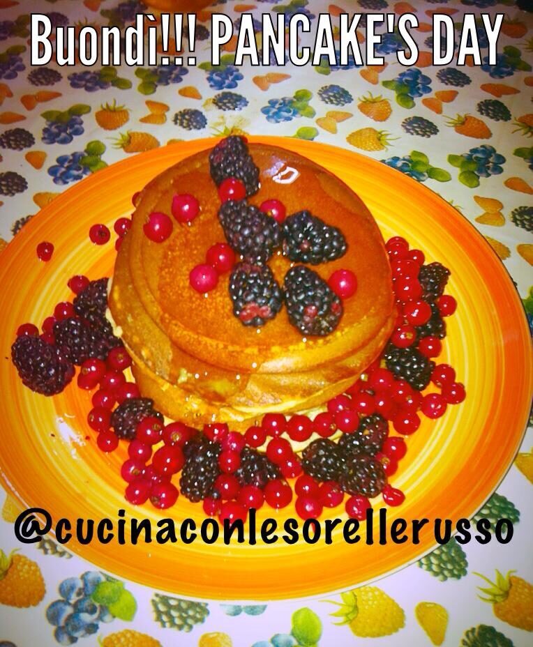 Pancake americani originali, colorati e saporiti