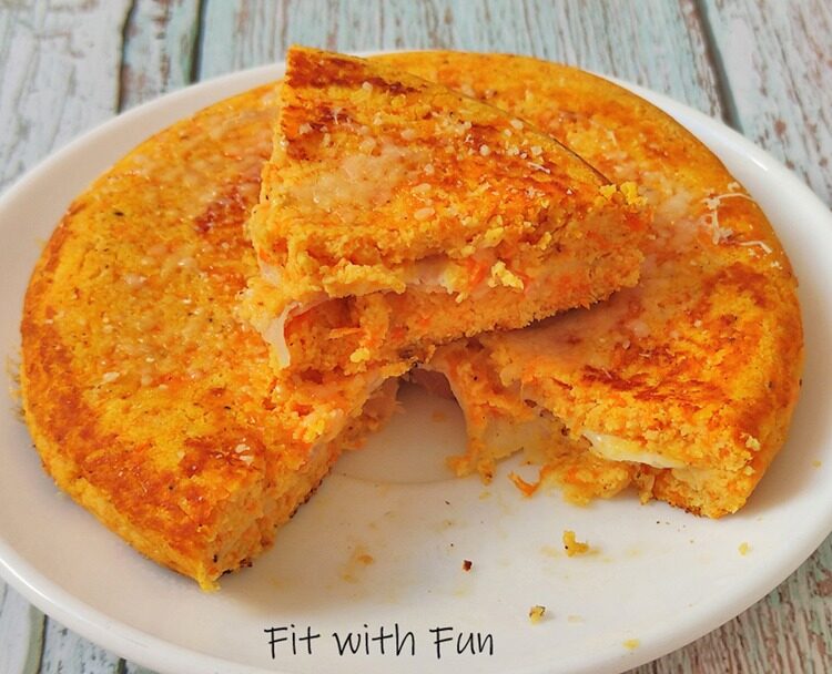Pancake salato di zucca ripieno in padella keto proteico senza glutine