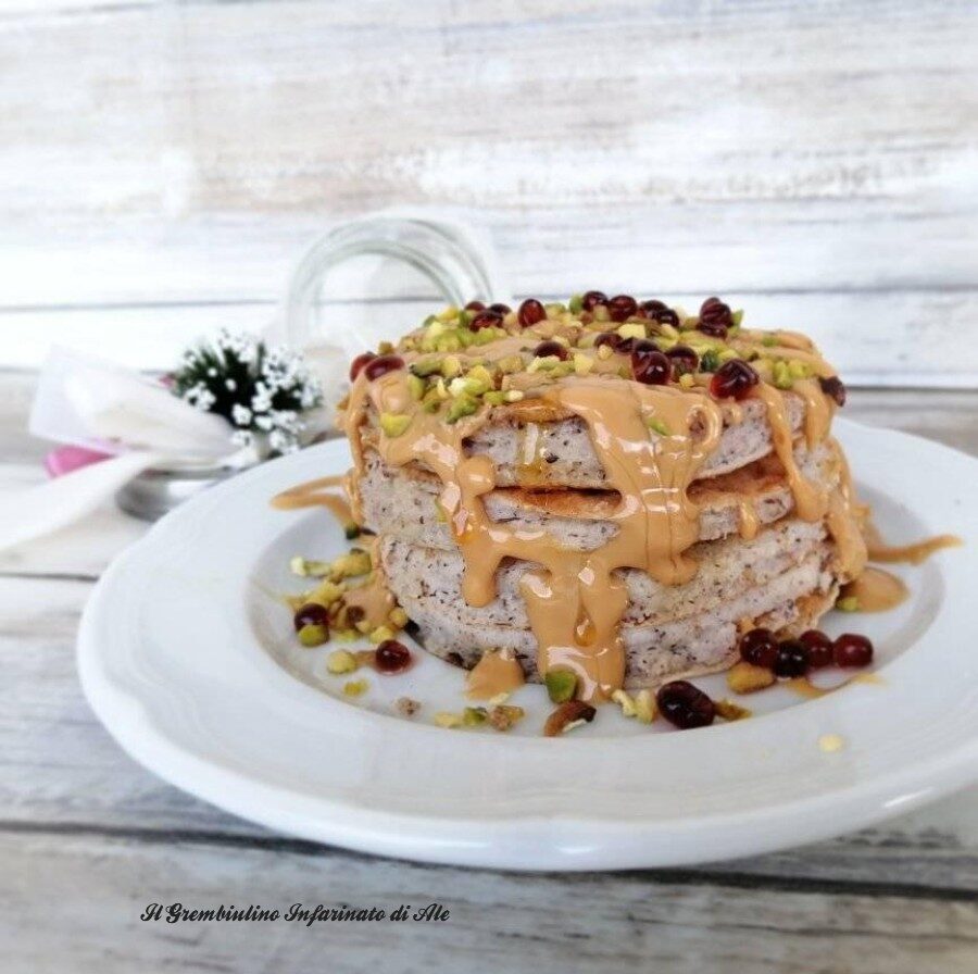 Pancakes al grano saraceno e yogurt greco