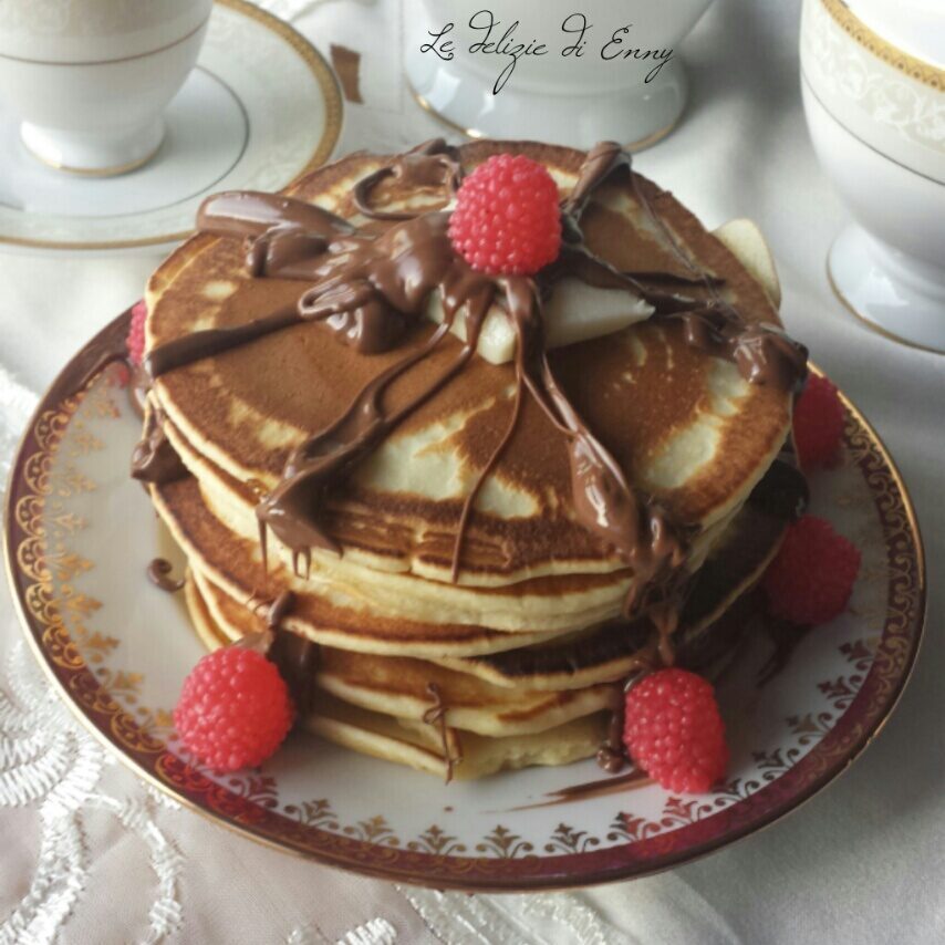 Pancakes con crema gianduia