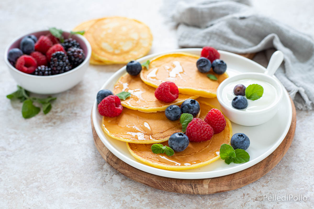 Pancakes con yogurt greco