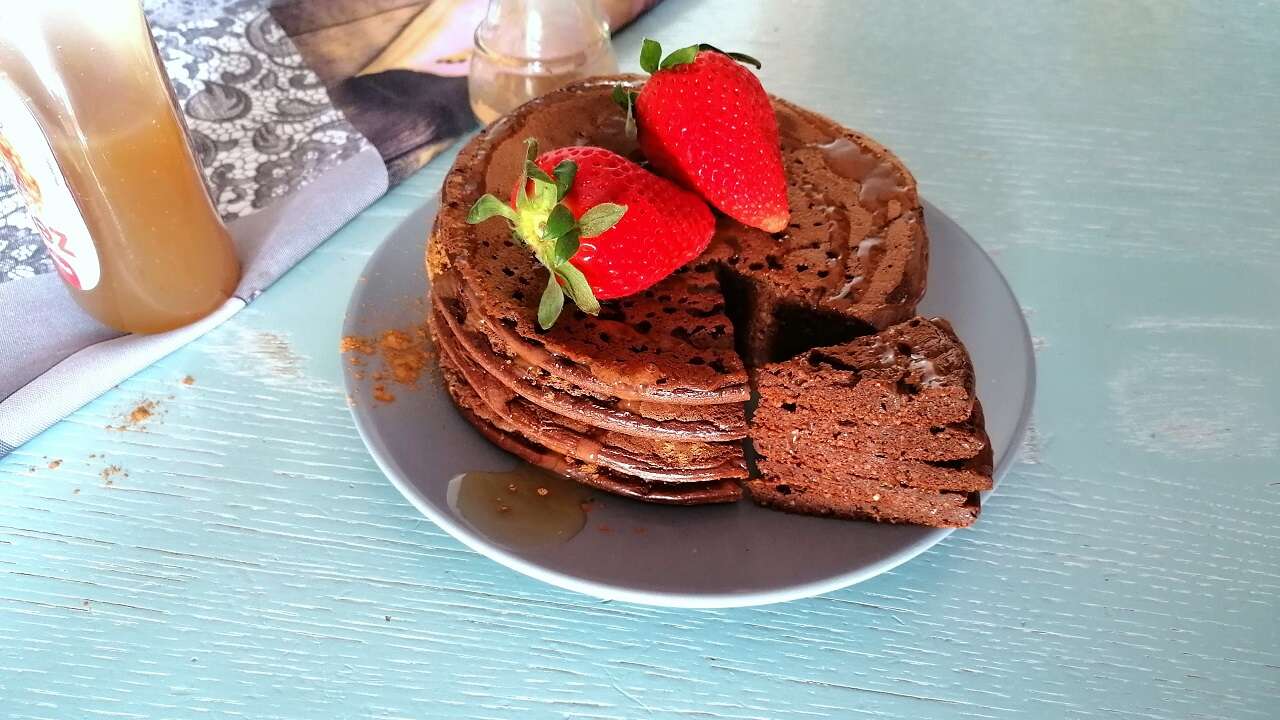 Pancakes proteici e fit ciocco caffè, con e senza bimby