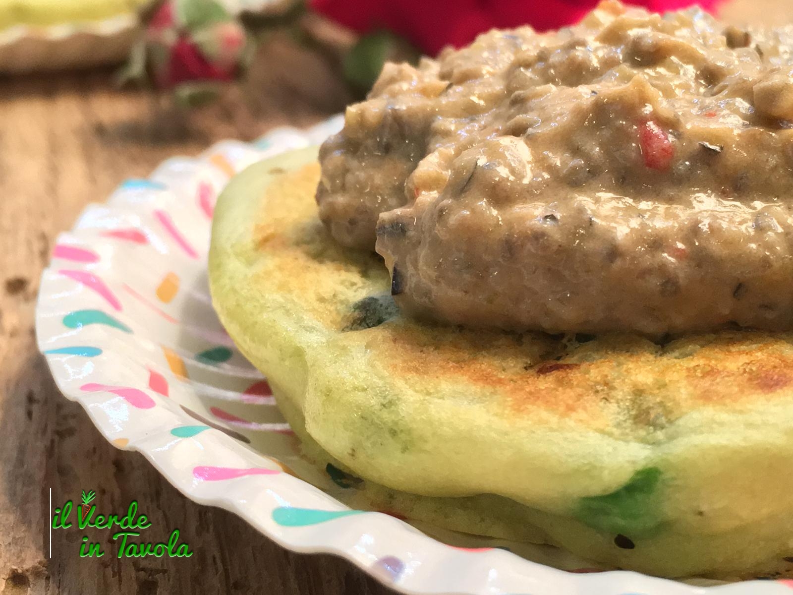 Pancakes vegani salati ai piselli