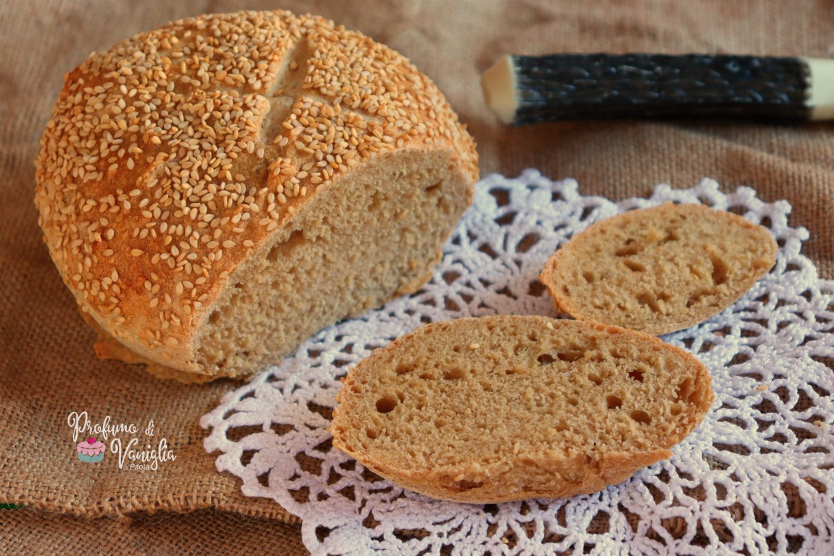 Pane ai cereali con salsa di soia