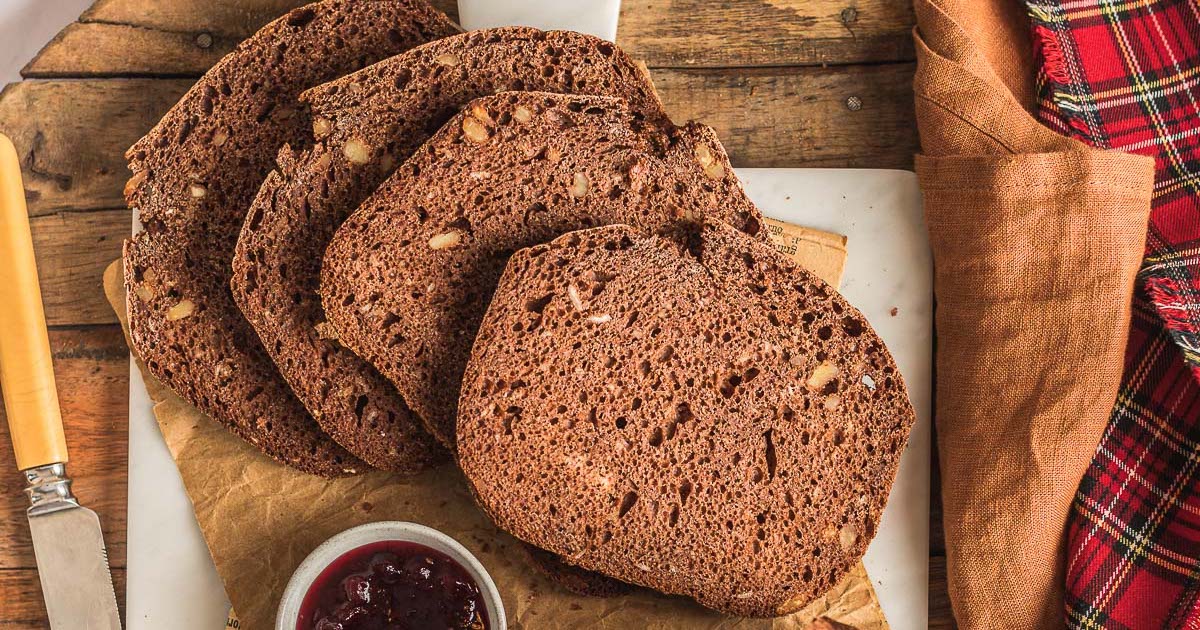 Pane al cacao e noci senza impasto