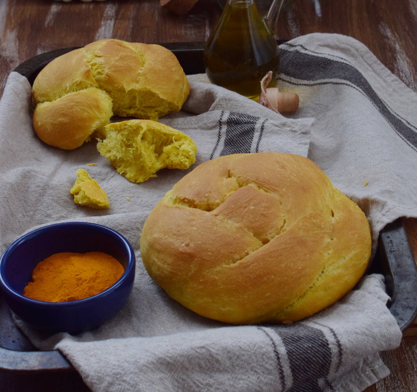 Pane alla curcuma