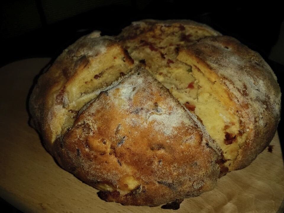Pane casareccio alla salsiccia ... video-ricetta!