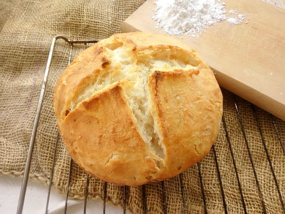 Pane casereccio cotto in pentola