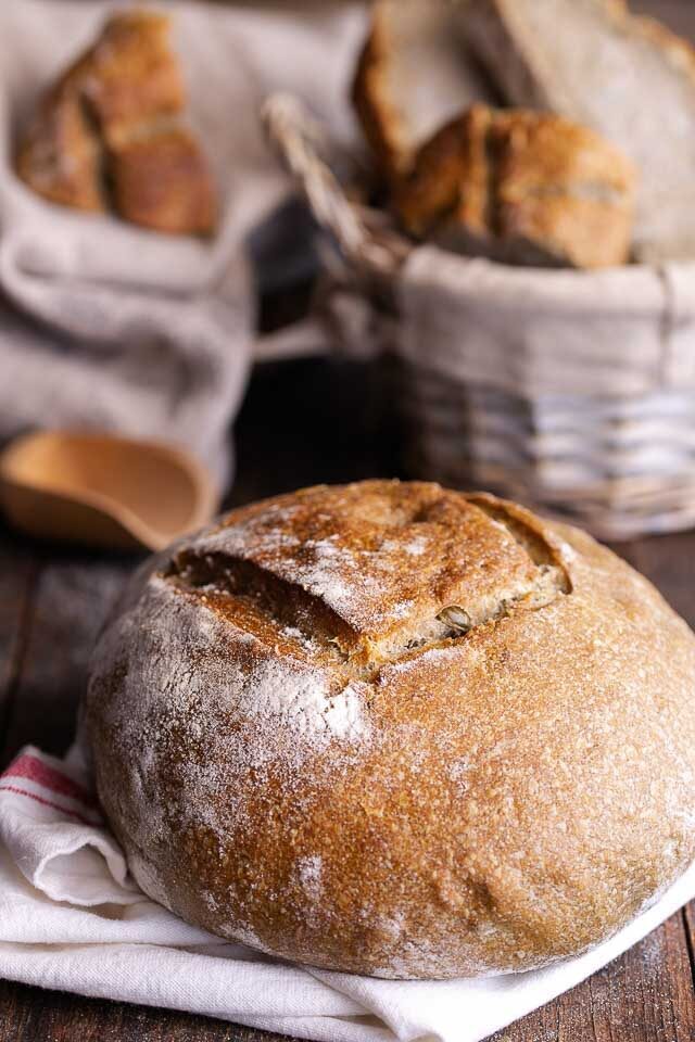 Pane con grano arso a lievitazione naturale