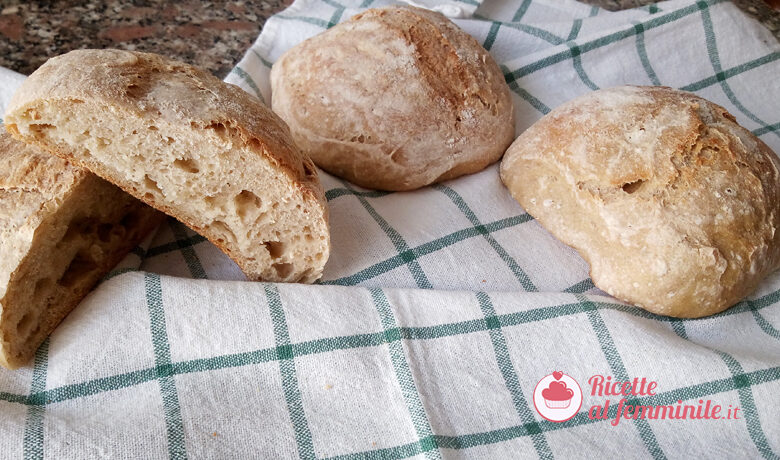 Pane con impasto veloce con lievito madre