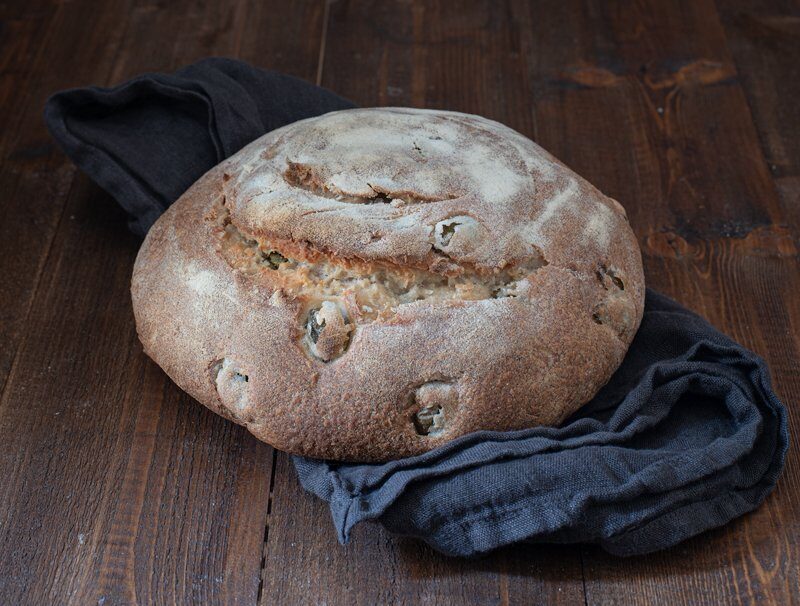 Pane di semola alle olive