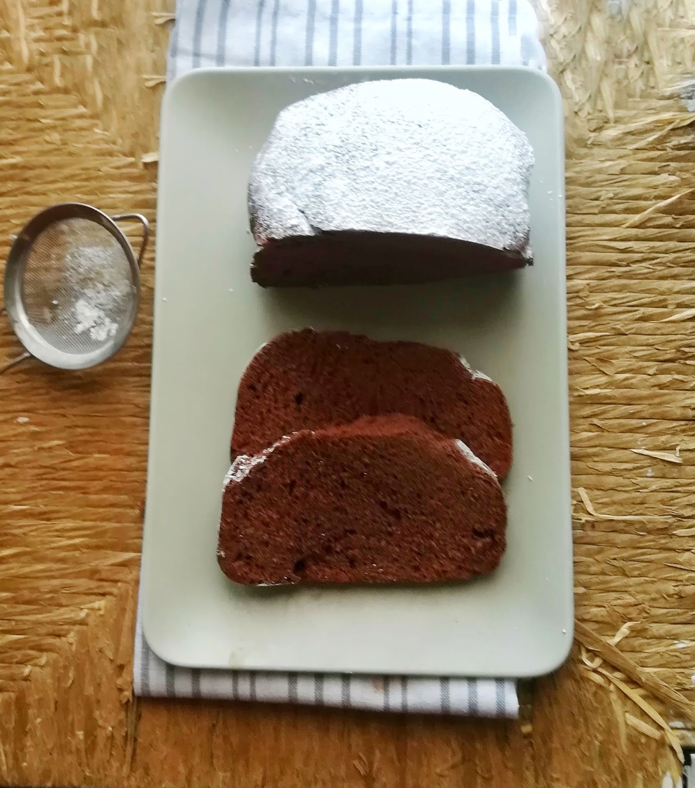 Pane dolce al cacao e i segreti della macchina del pane