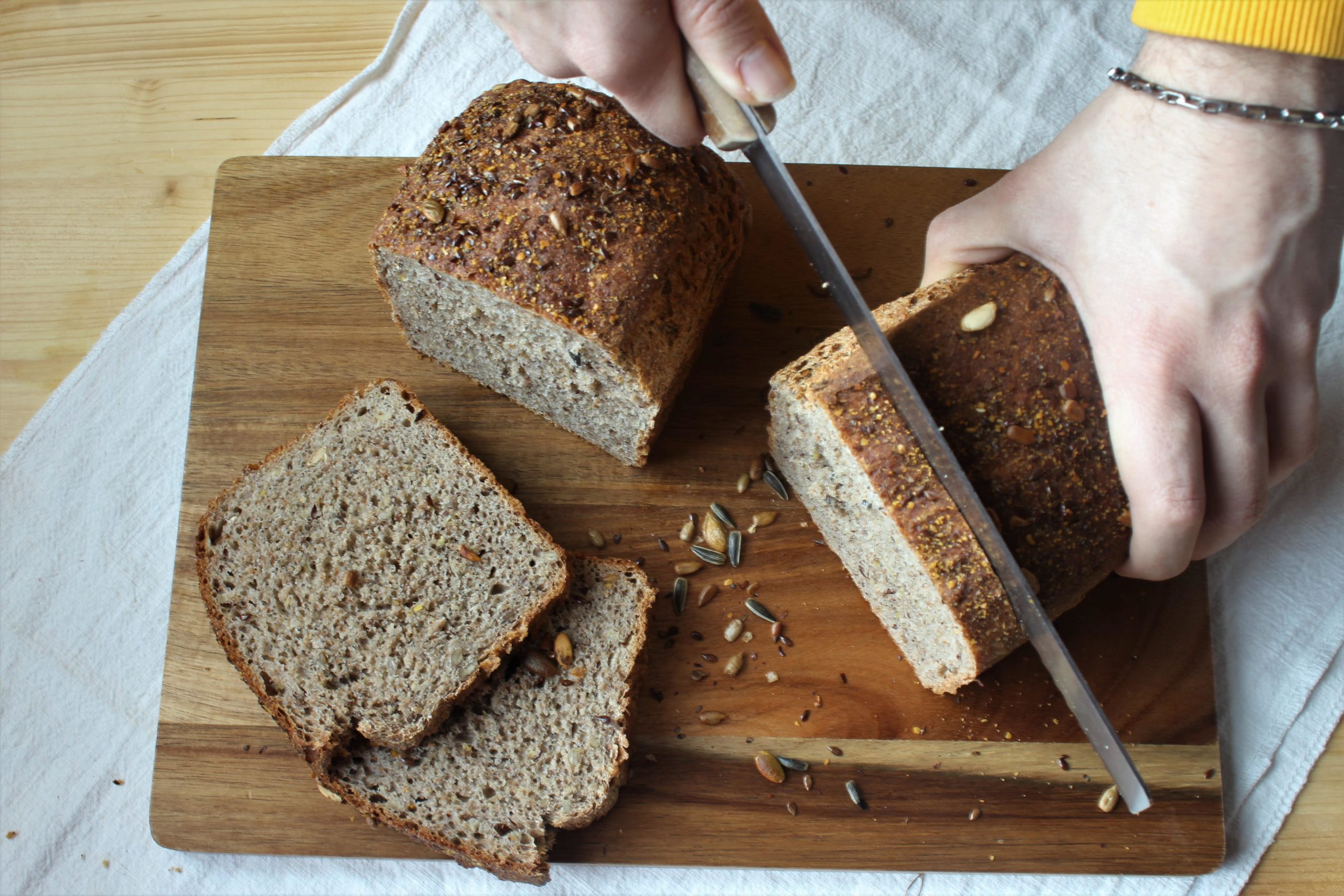 Pane in cassetta ai cereali