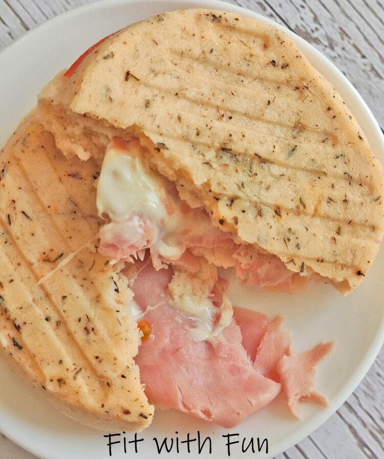 Pane in tazza al microonde pronto in 5′ e senza glutine